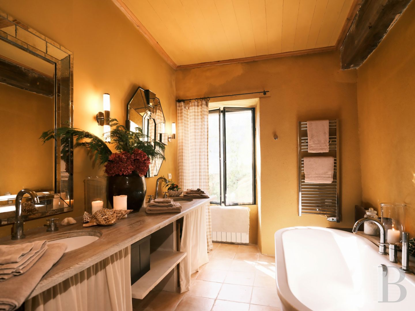 Dans le Cotentin, au sud de Valognes, un château traversé par les siècles - photo  n°26